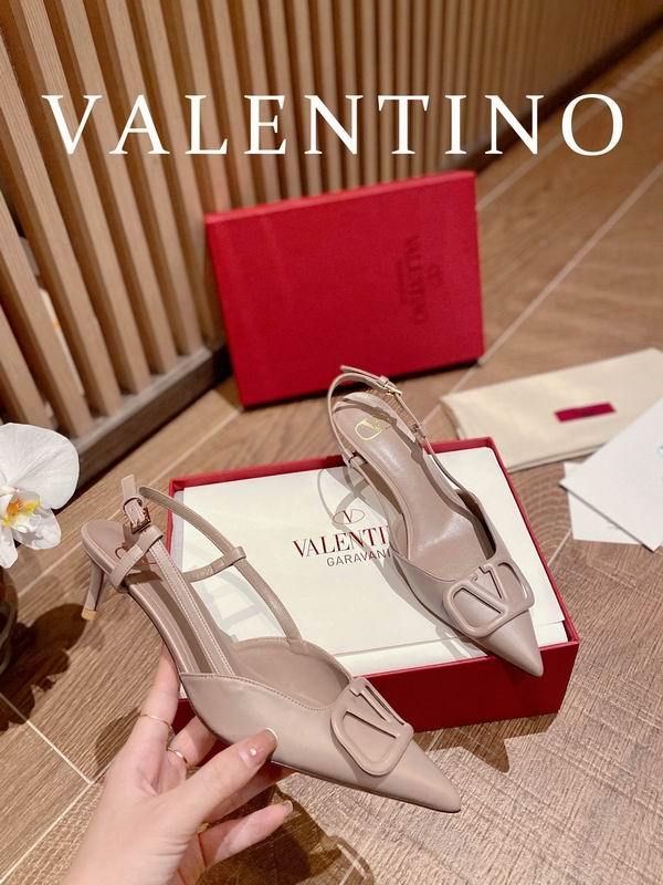 Valentino Women's Shoes 601